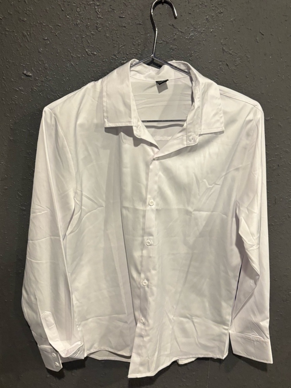 SHEIN Men's White Long-Sleeve Dress Shirt